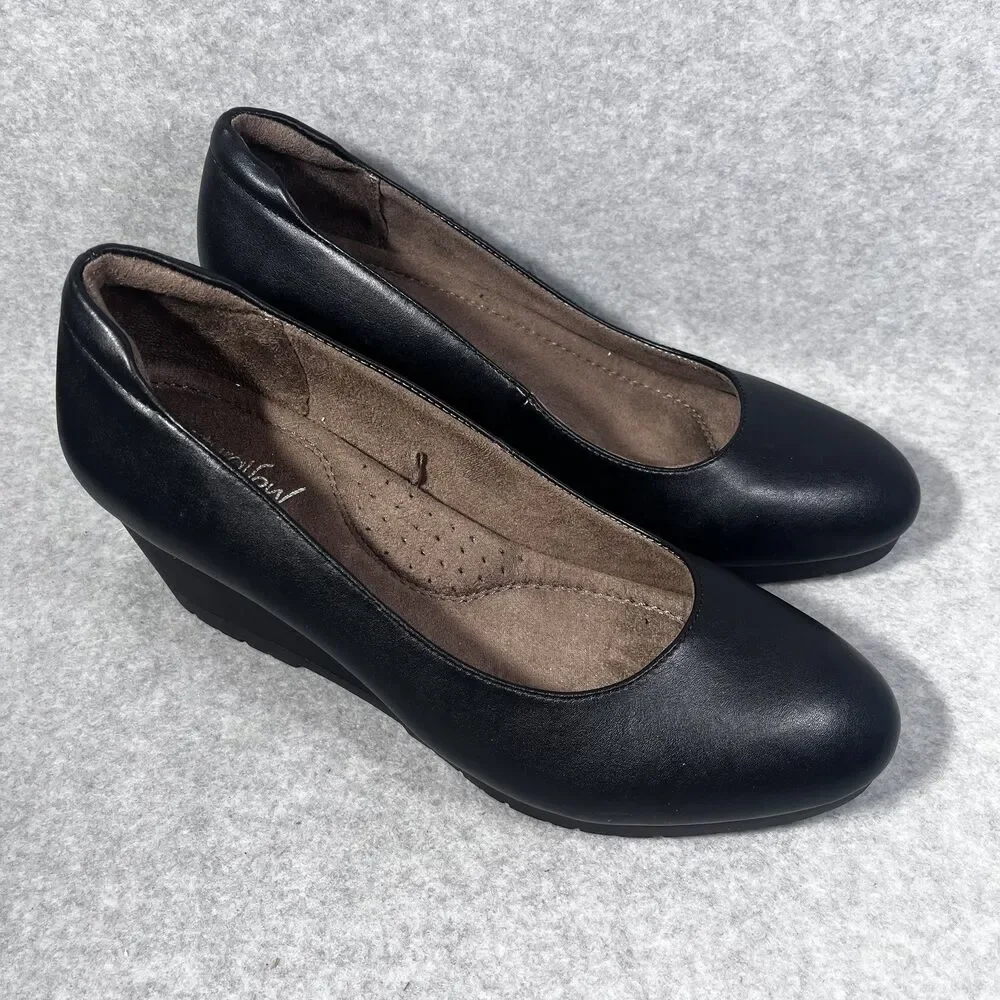 Natural‎ Soul Shoes Womens Size 9.5 Black Wedge Heel All Thru Comfort Slip On